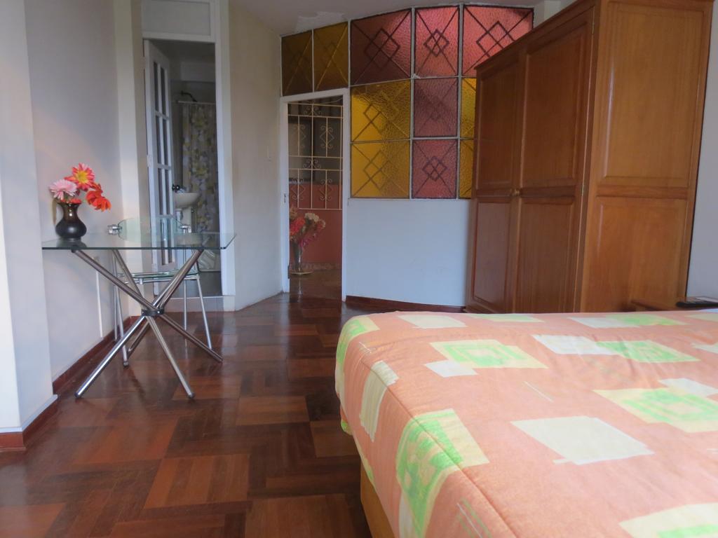 Residencial El Sol De Los Pinos Bed & Breakfast Trujillo Exterior photo