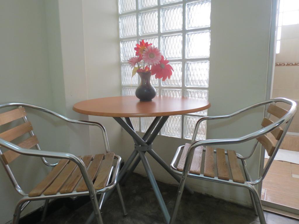 Residencial El Sol De Los Pinos Bed & Breakfast Trujillo Exterior photo