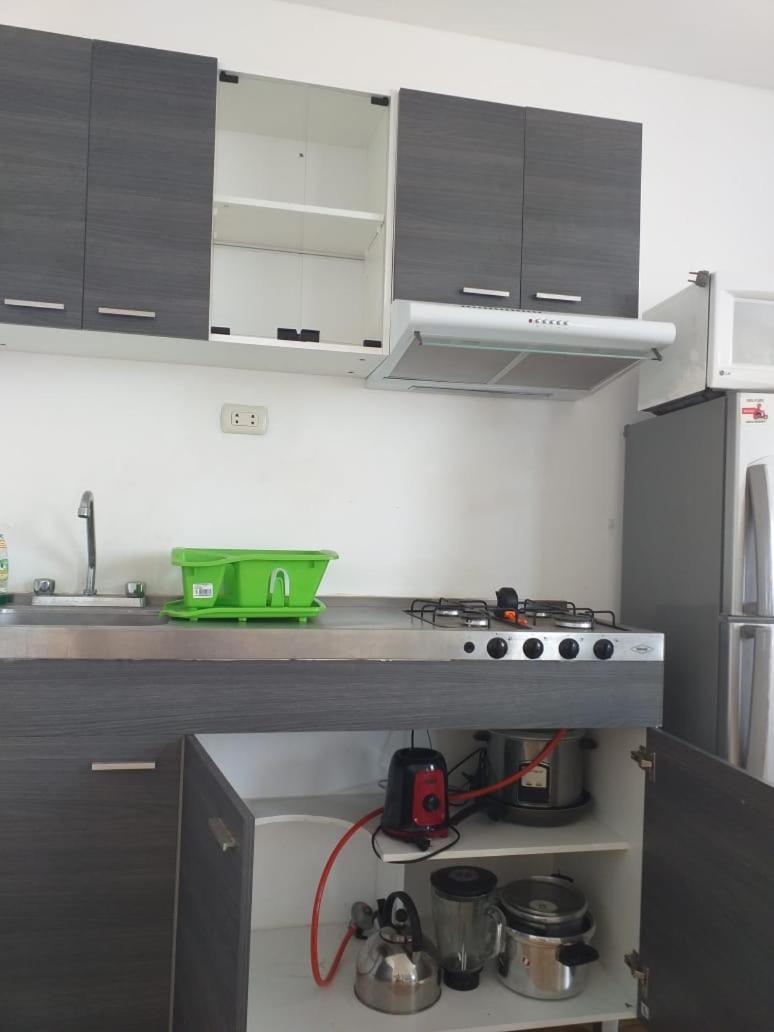 Residencial El Sol De Los Pinos Bed & Breakfast Trujillo Exterior photo